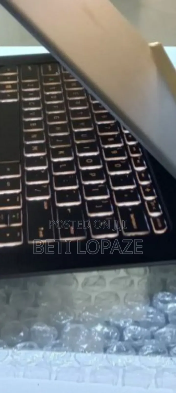 New Laptop HP Spectre 8GB Intel Core I7 SSD 256GB