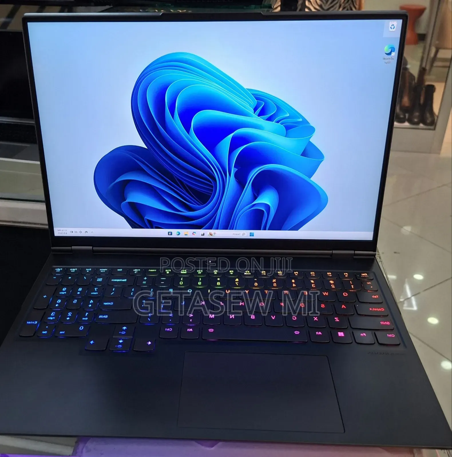 New Laptop Lenovo Legion 5 16GB AMD Ryzen 9 SSD 1T