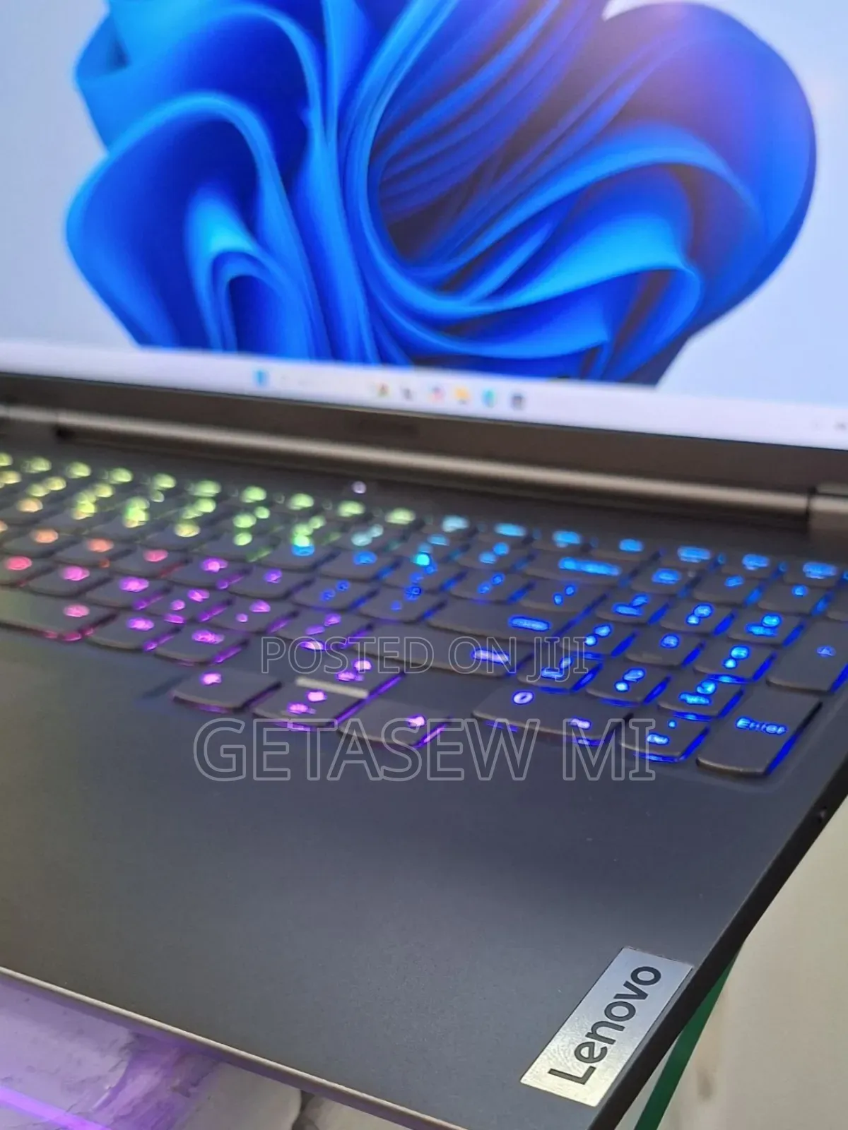 New Laptop Lenovo Legion 5 16GB AMD Ryzen 9 SSD 1T