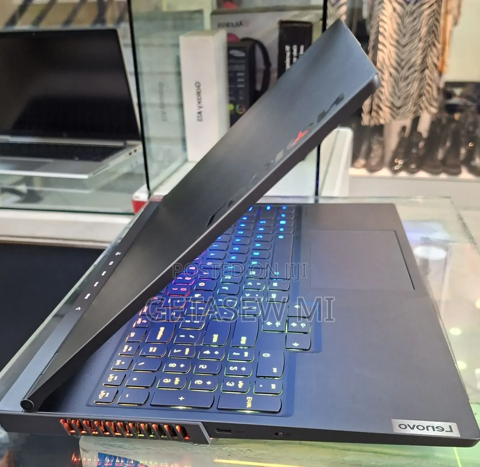 New Laptop Lenovo Legion 5 16GB AMD Ryzen 9 SSD 1T