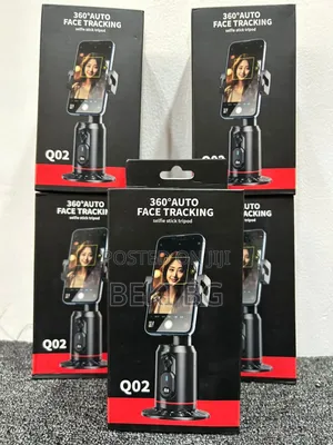 360 Degree 
Auto Face Tracking 
Selfie Stick Tripod