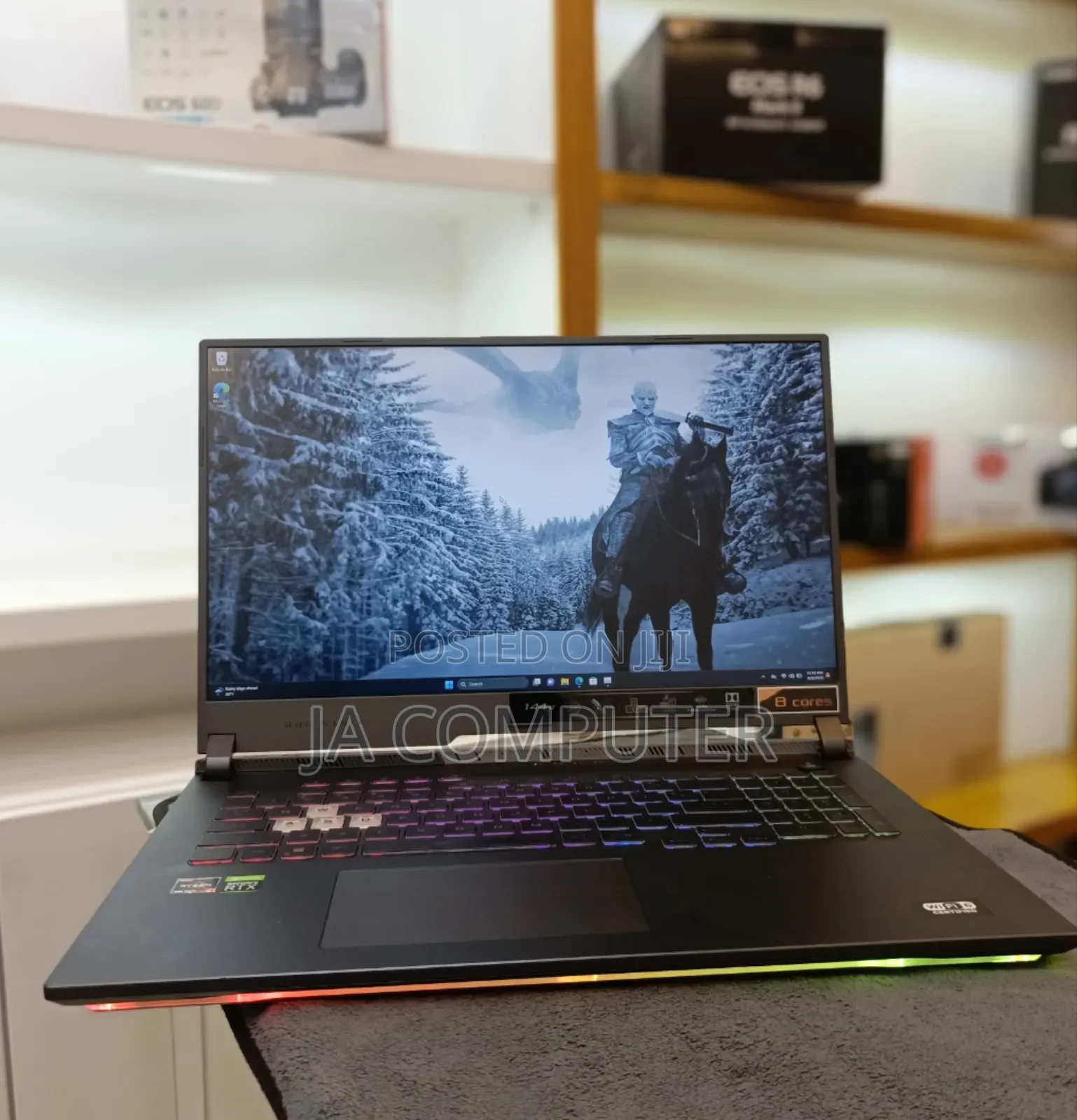 New Laptop Asus ROG Strix G17 16GB AMD Ryzen 7 SSD 1T