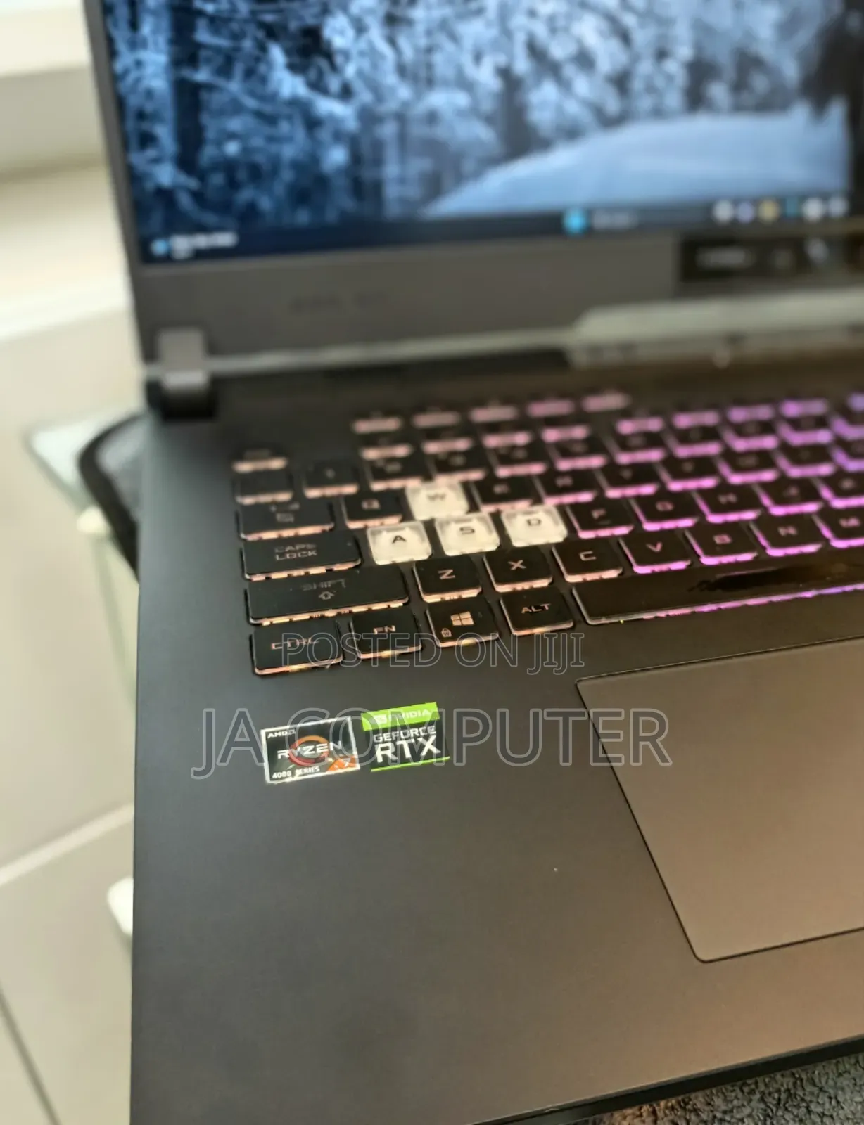 New Laptop Asus ROG Strix G17 16GB AMD Ryzen 7 SSD 1T