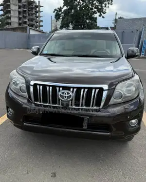 Photo - Toyota Land Cruiser Prado 2012 Brown