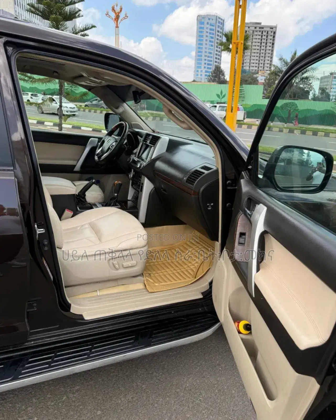 Toyota Land Cruiser Prado 2012 Brown