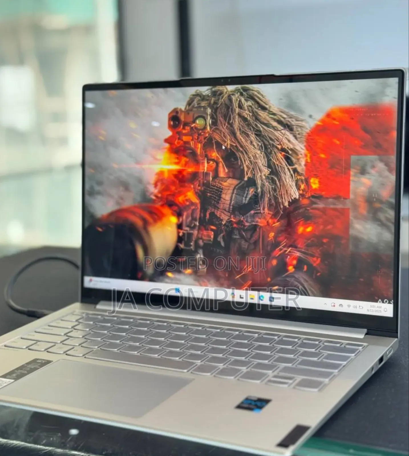 New Laptop Lenovo Yoga 7i 16GB Intel Core I7 SSD 512GB