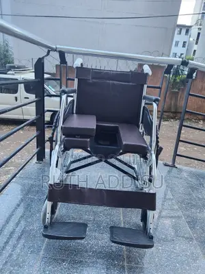 Wheelchair L畫出wheelchair筆記wheelchair妻女wheelchair Commode作用wheelchair
