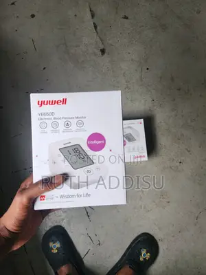 Photo - Digital Blood Pressuer Monitor老公medical Digital Blood Pressure Monitor