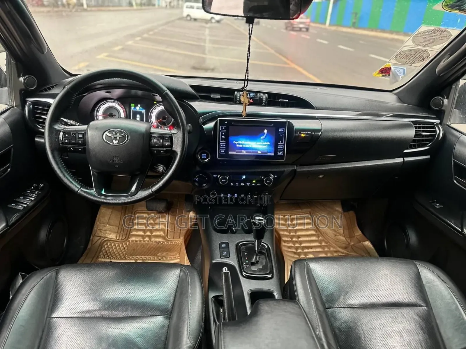 Toyota Hilux 2020 Gray