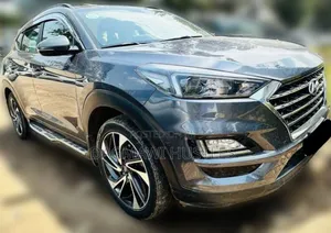 Photo - Hyundai Tucson 2019 Gray