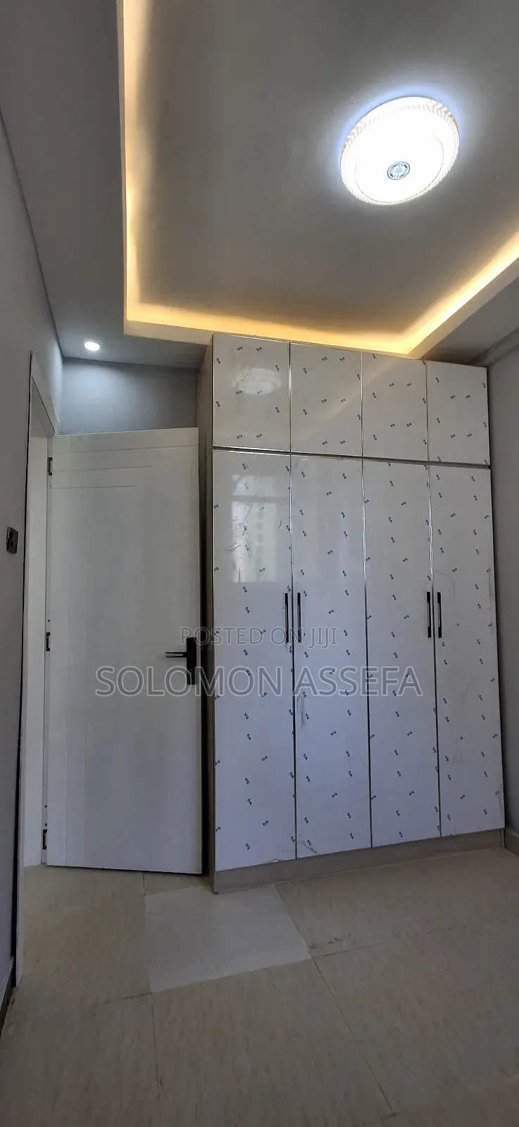 Furnished 3bdrm Condo in 40/60, Bole for sale