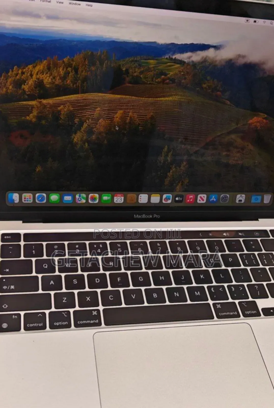 New Laptop Apple MacBook Pro M1 8GB Apple M1 Pro SSD 256GB