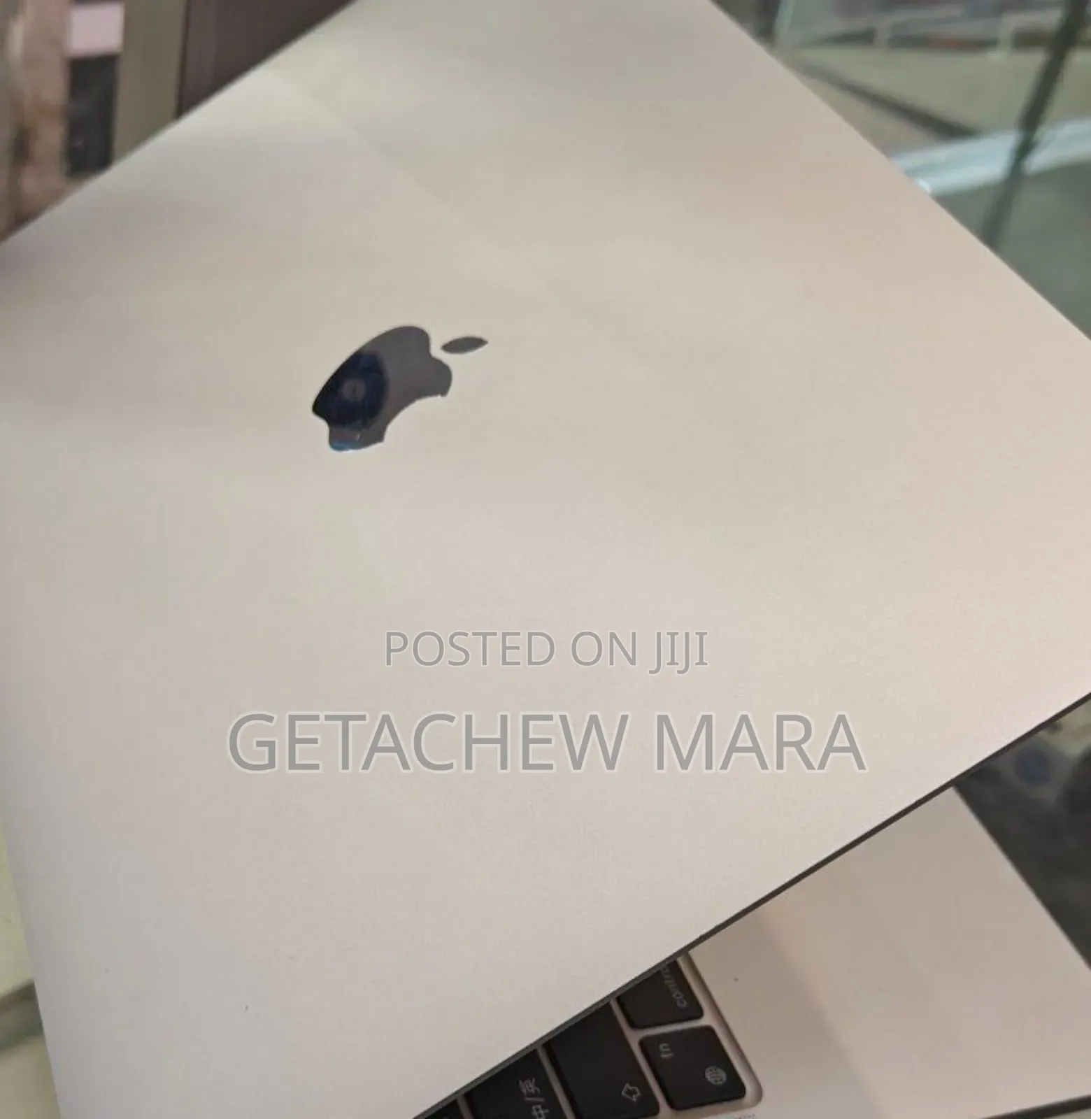 New Laptop Apple MacBook Pro M1 8GB Apple M1 Pro SSD 256GB