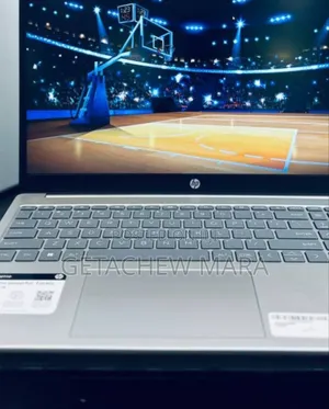 New Laptop HP Stream Notebook 8GB AMD Ryzen 5 SSD 512GB