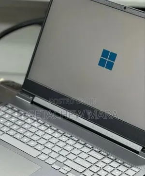 New Laptop HP Victus 15 16GB Intel Core I7 SSD 1T