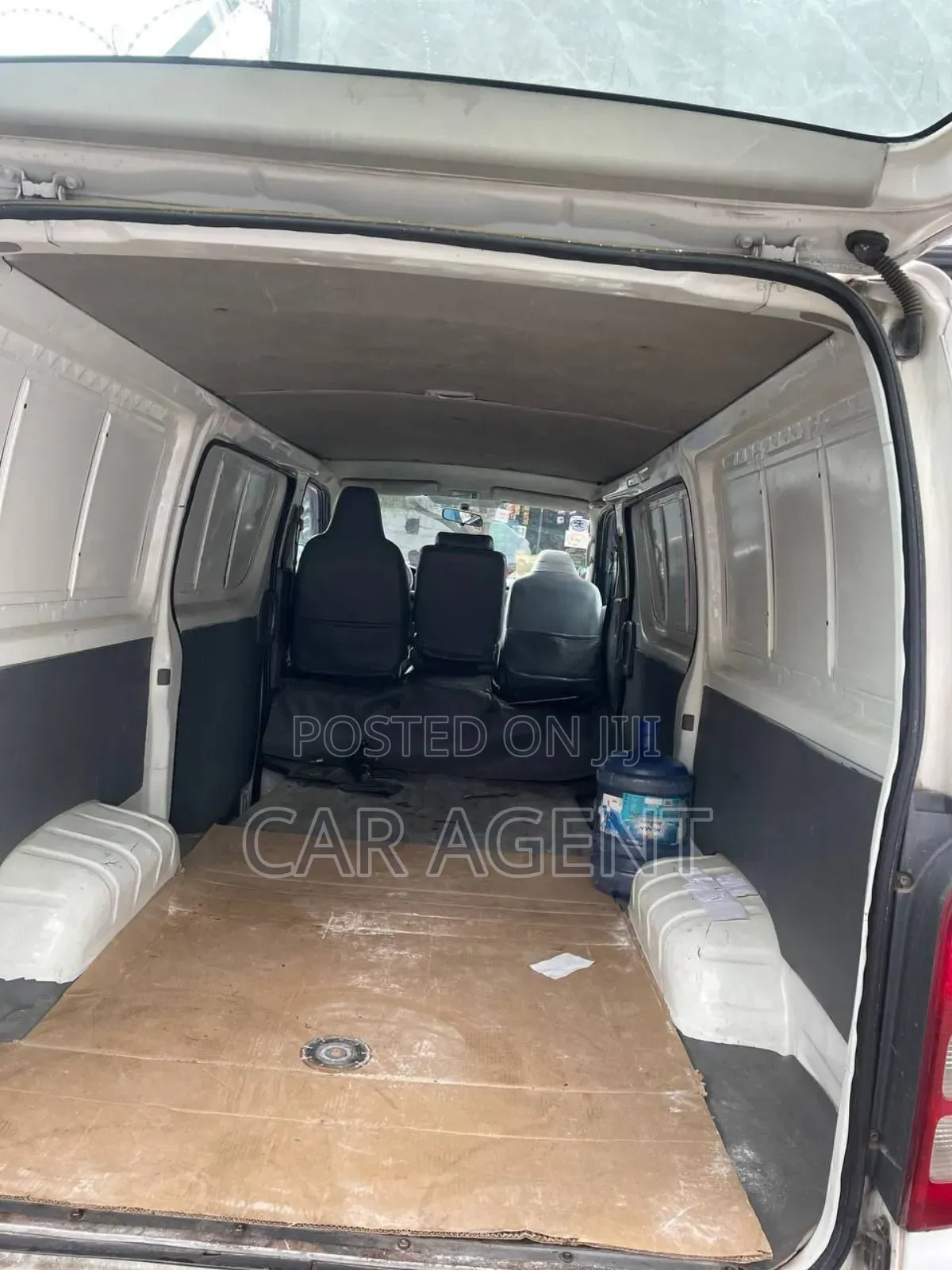 Toyota Hilux 2010 White