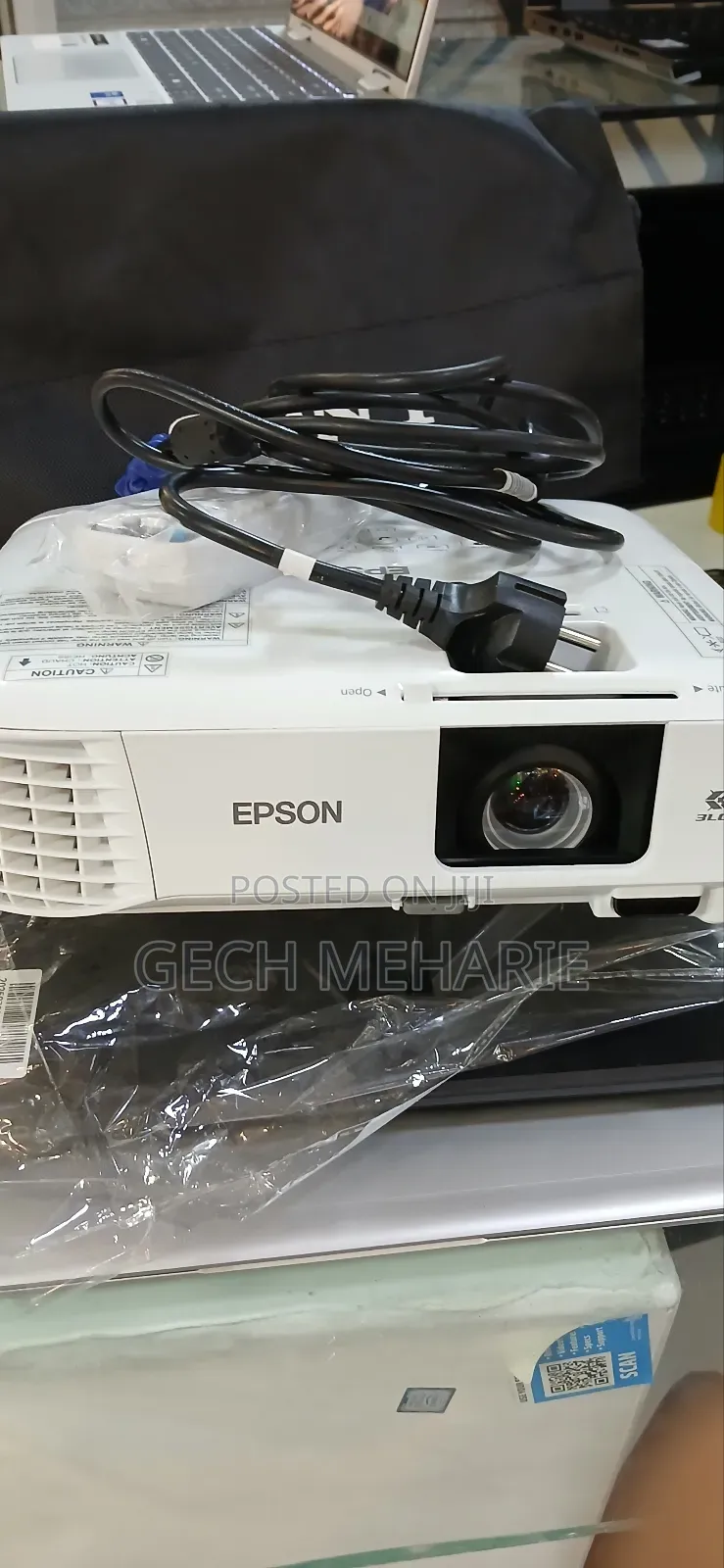 Brand New Epson Projector
 Model Ebx49