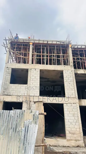 3bdrm Apartment in Metro, Bole for sale