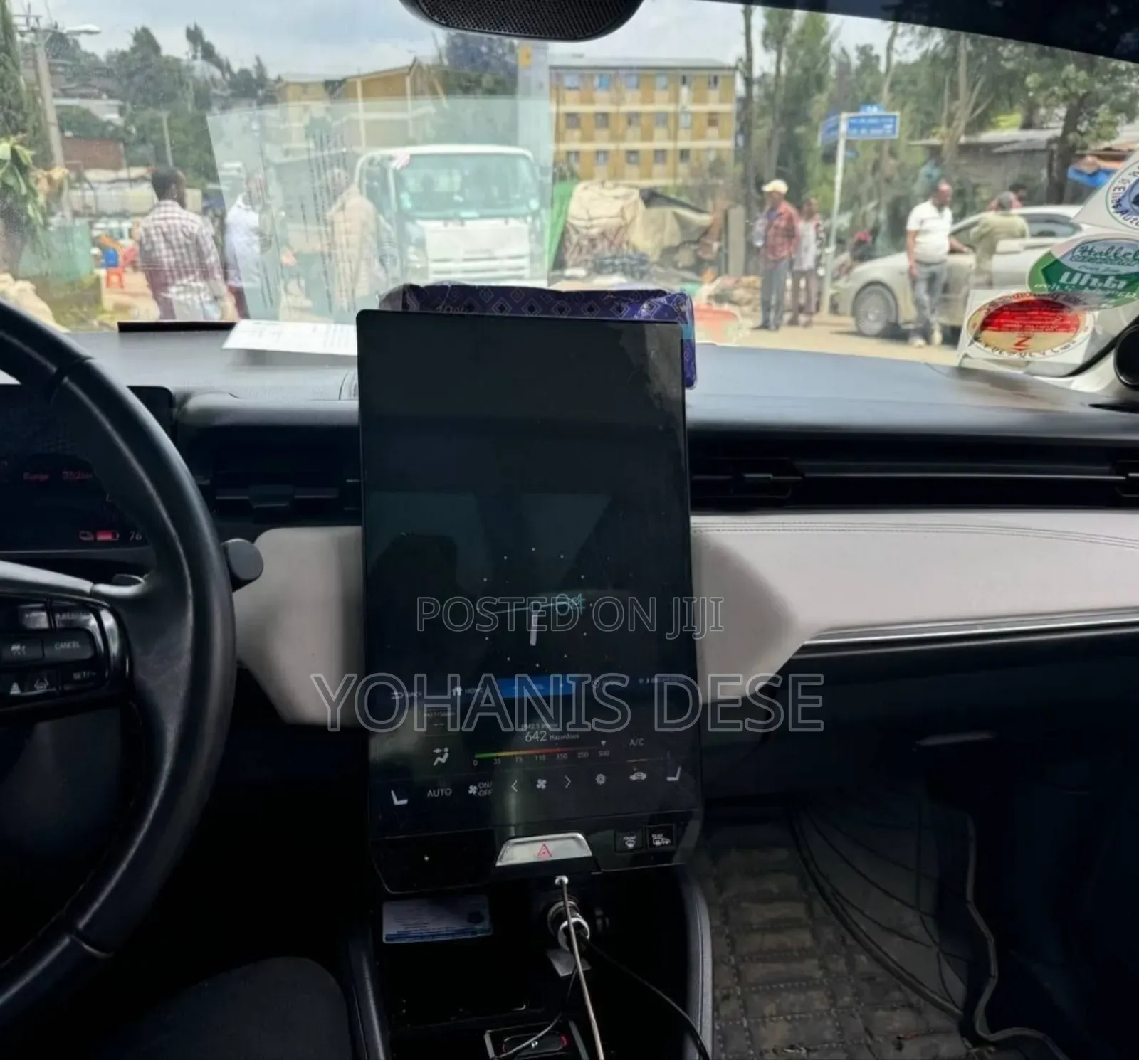 Honda e:NS1 2022 White