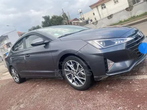 Hyundai Avante 2019 Gray
