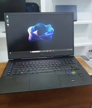 Photo - New Laptop HP Omen 17 32GB Intel Core I9 SSD 2T