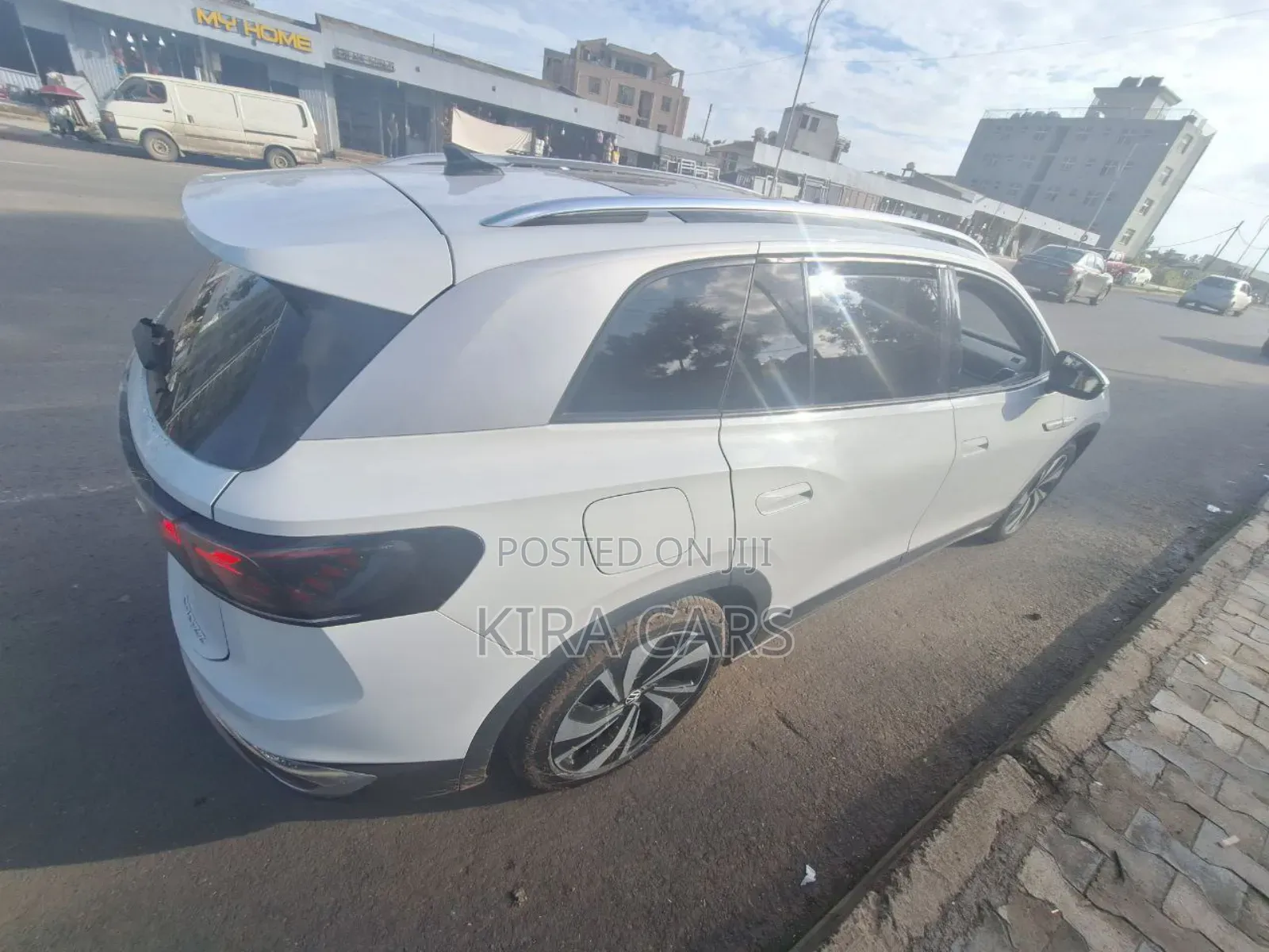 Volkswagen ID.6 2022 White