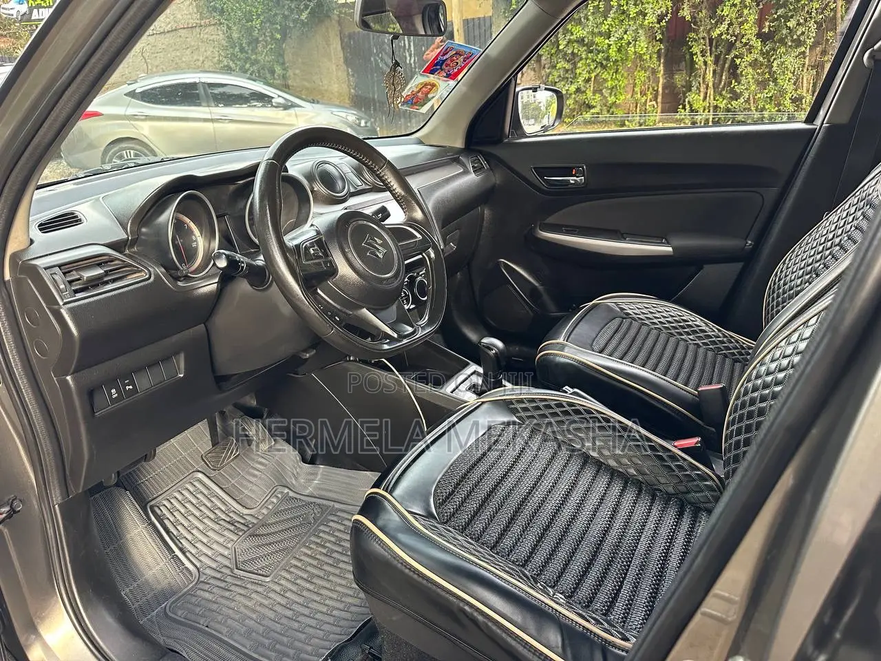 Suzuki Swift 2022 Brown