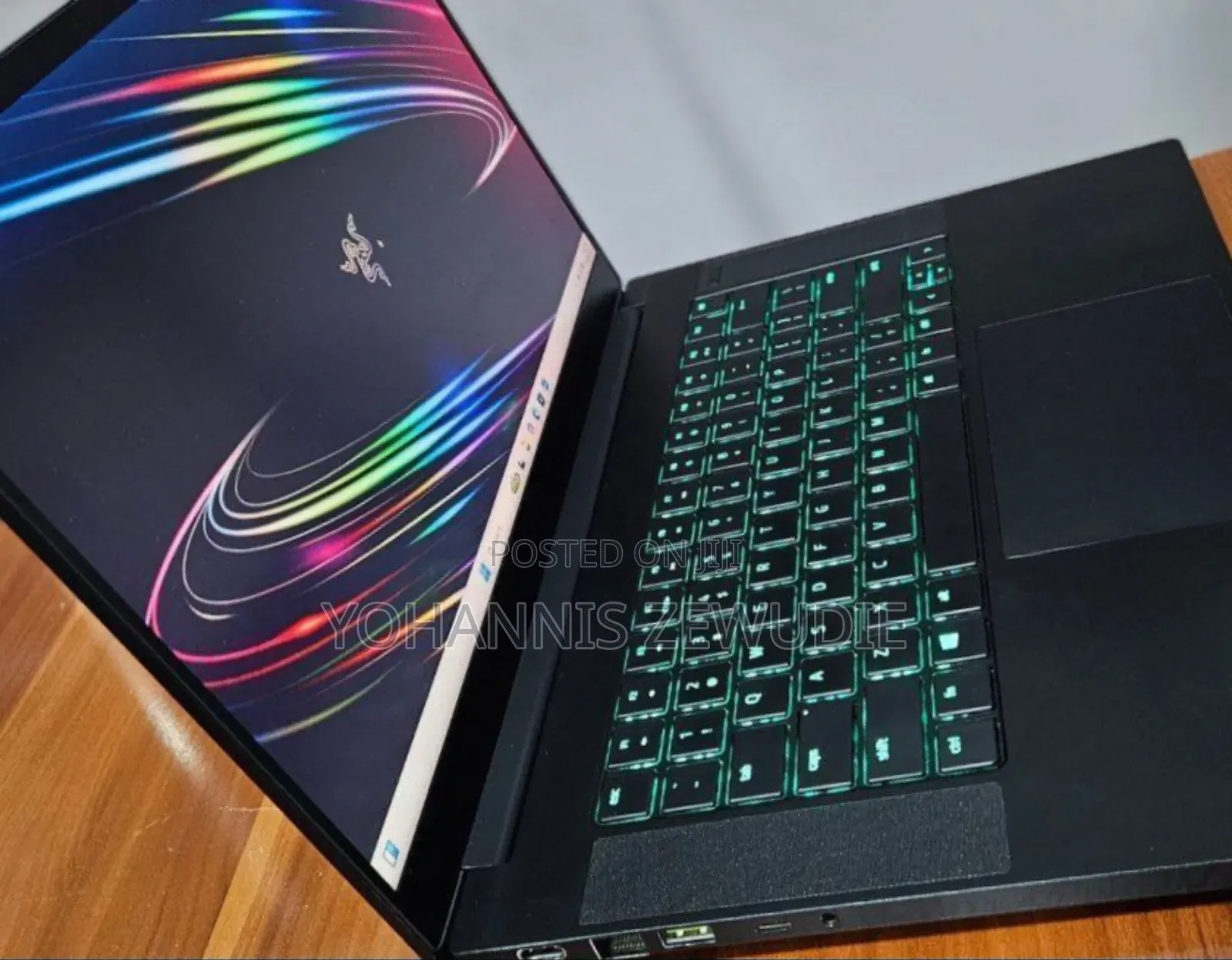 New Laptop Razer Blade Advanced 16GB Intel Core I7 SSD 512GB