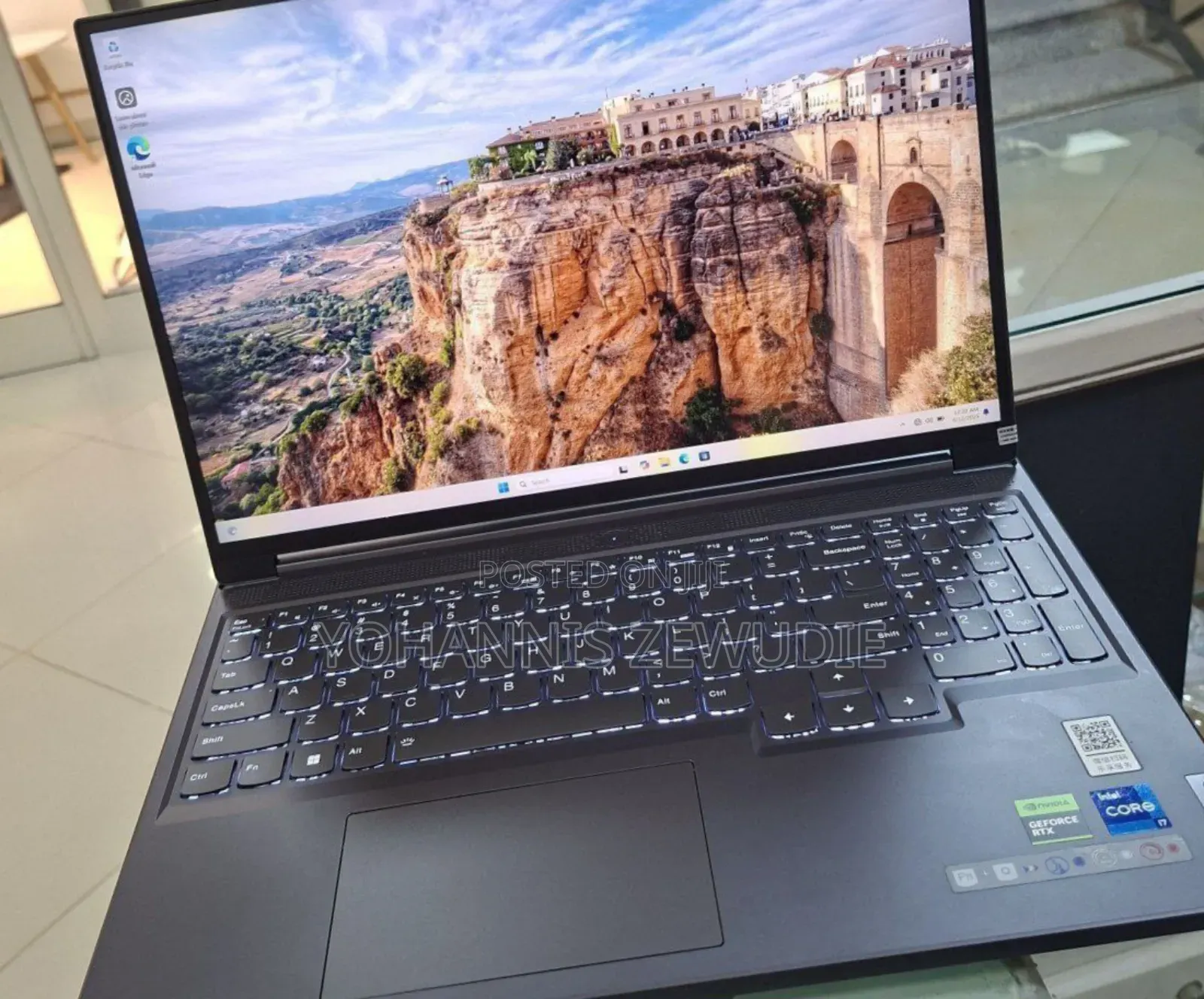 New Lenovo Legion Y7000P IRX9 Gaming Laptop 16GB Intel Core I7 SSD 1T