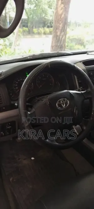 Toyota Land Cruiser Prado 2004 Gray