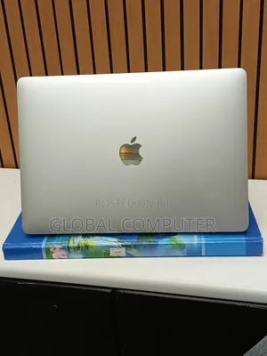 New Laptop Apple MacBook Pro M1 8GB Apple M1 HDD+SSD 512GB
