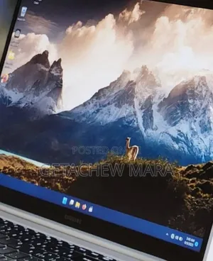 New Laptop HP Envy X360 8GB Intel Core I5 SSD 256GB