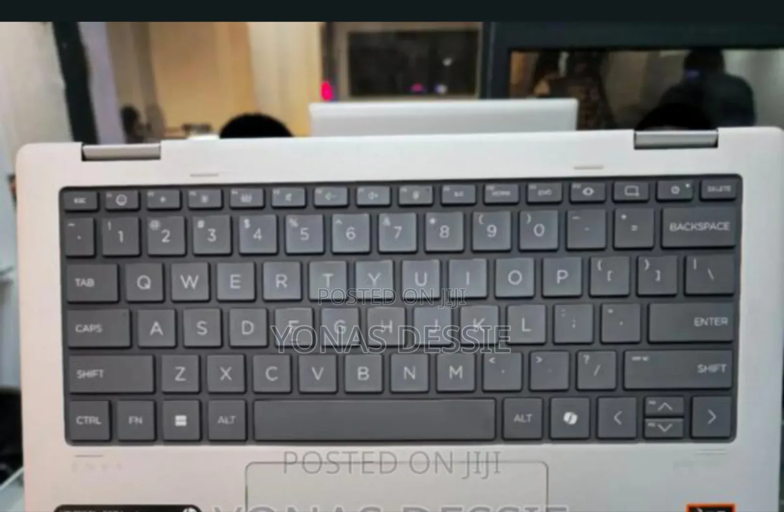 New Laptop HP Envy X360 16GB AMD Ryzen 5 SSD 512GB