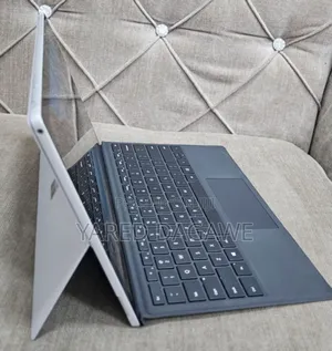 New Laptop Microsoft Surface Pro 7 16GB Intel Core I7 SSD 256GB