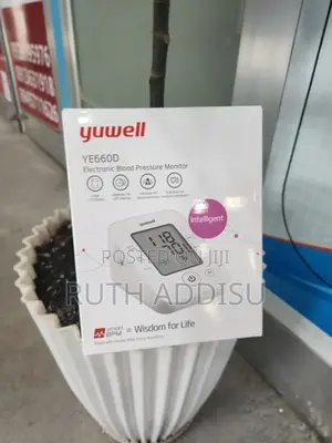 Photo - Yuwell Blood Pressure Monitor吞併digital Blood Pressuer Monitor軍隊bp New