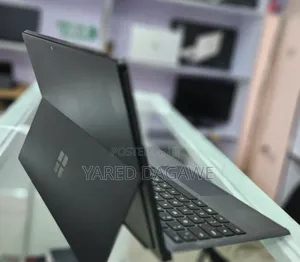 New Laptop Microsoft Surface Pro 6 8GB Intel Core I7 SSD 256GB