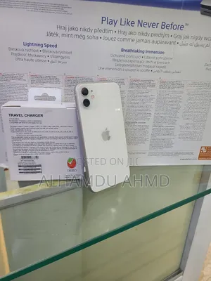 Photo - Apple iPhone 11 128 GB White