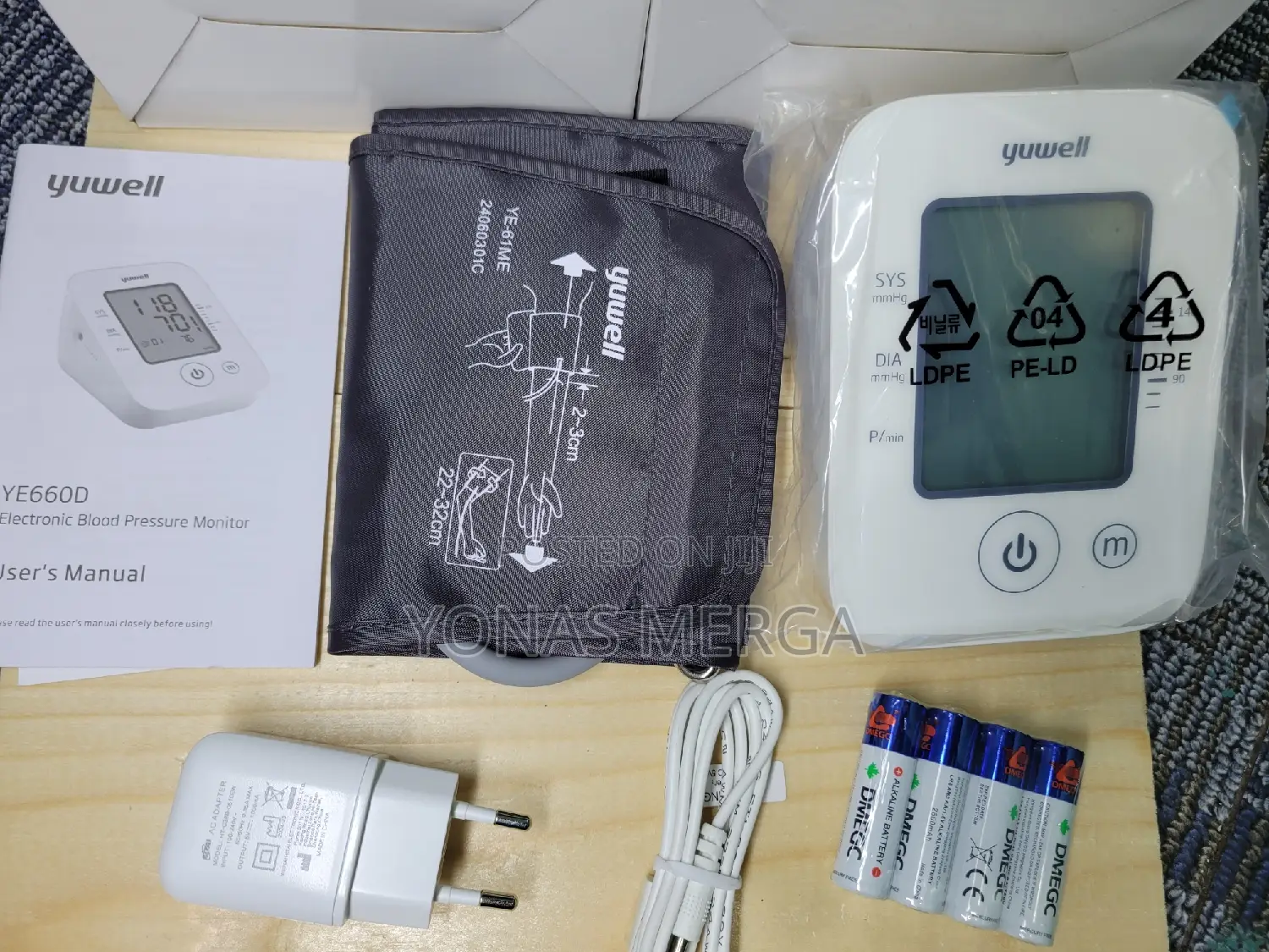 Bp Monitoring執亞blood Pressure Monitor忌፫adapter Batteries=ؤbp Monitor