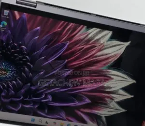 Photo - New Laptop Lenovo ThinkPad Yoga 16GB Intel Core I7 SSD 512GB