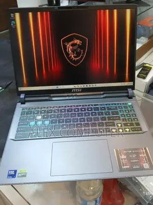 New Laptop MSI Vector 16 HX AI A2XWIG 16GB Intel Core Ultra 7 SSD 1T