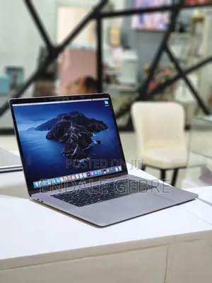 New Laptop Apple MacBook Pro 2019 32GB Intel Core I9 SSD 1T