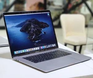 New Laptop Apple MacBook Pro 2019 32GB Intel Core I9 SSD 1T