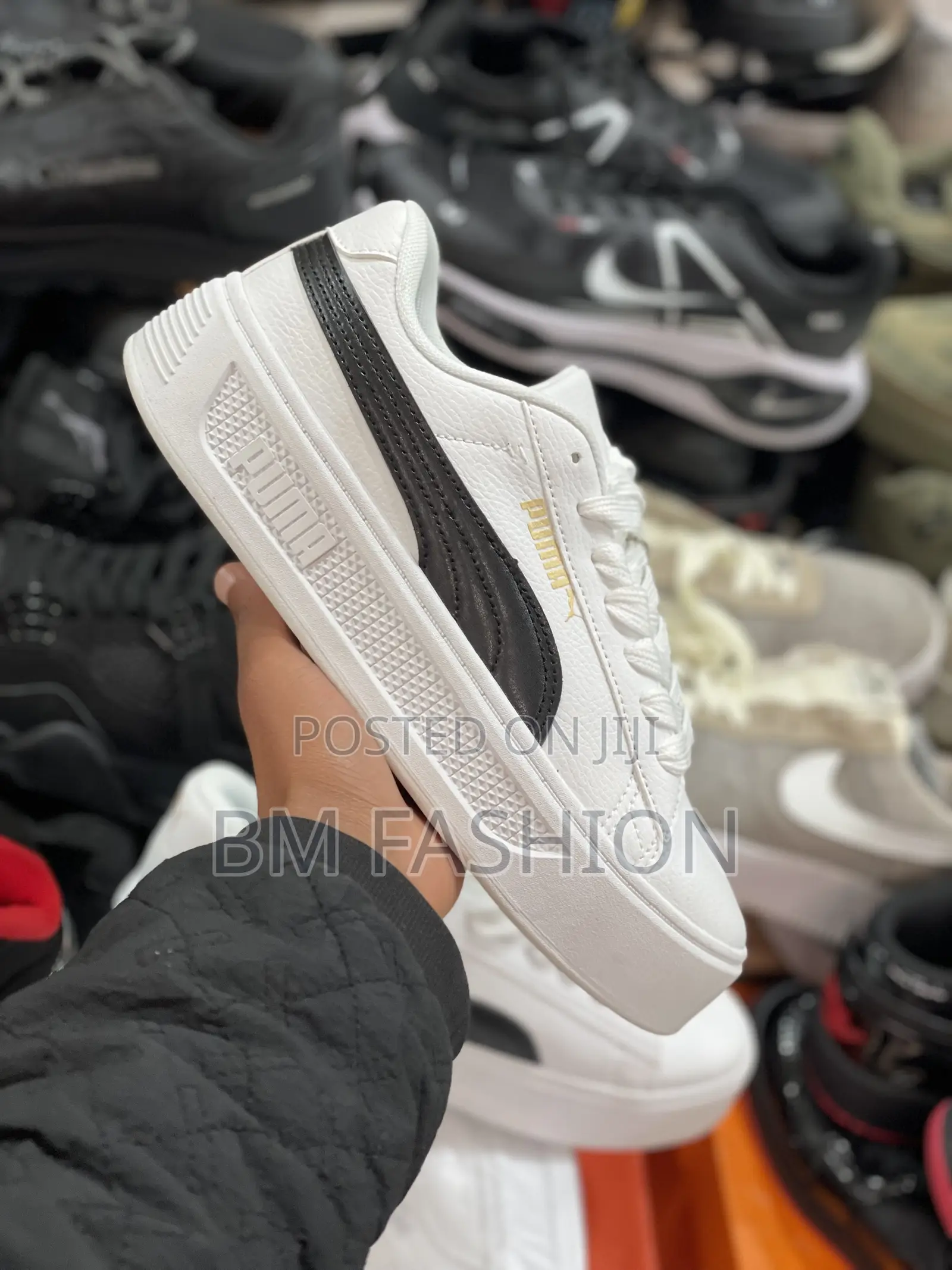 Puma Smash V3 Best Puma Sneakers White