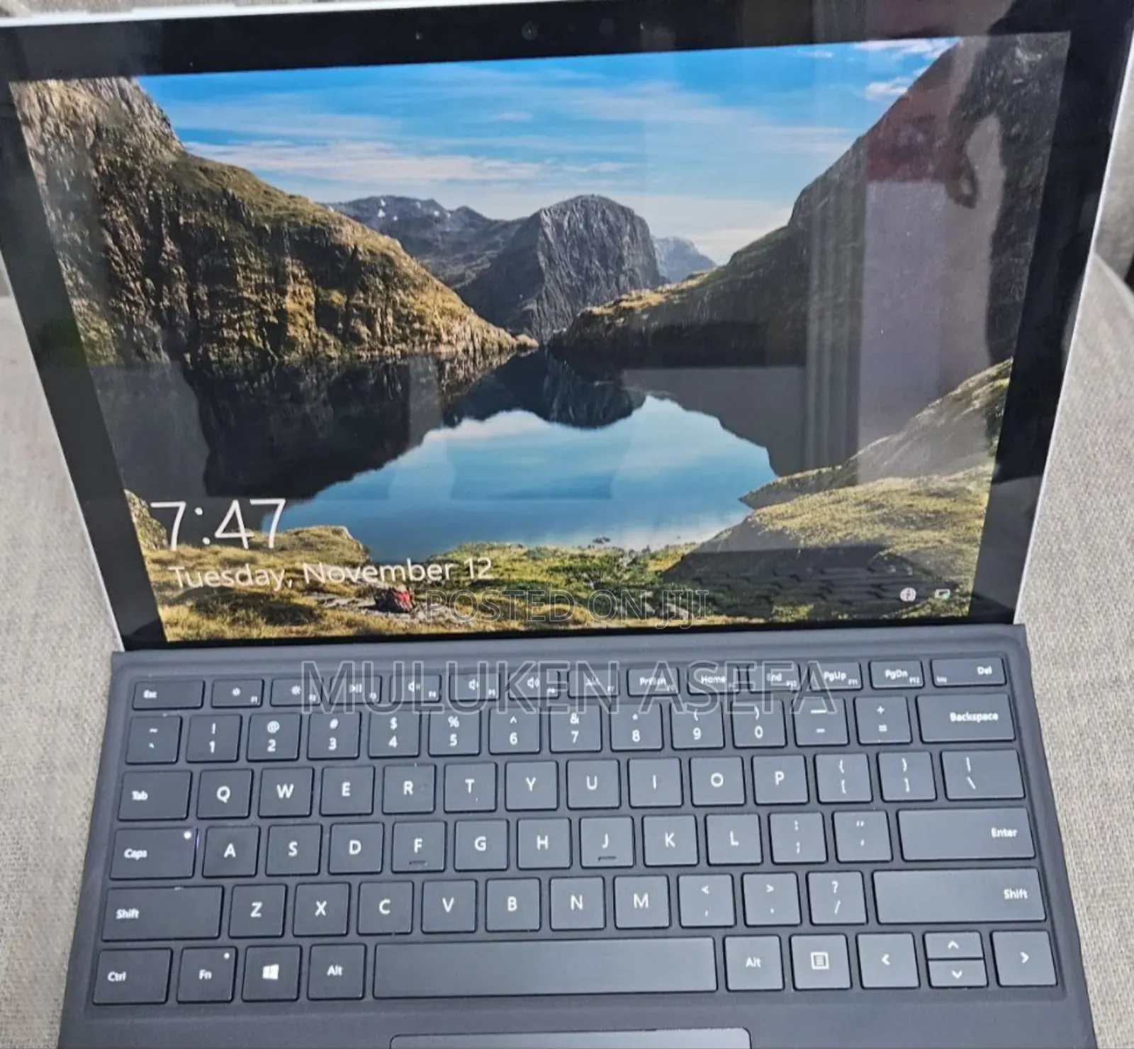 New Laptop Microsoft Surface 16GB Intel Core I7 SSD 256GB