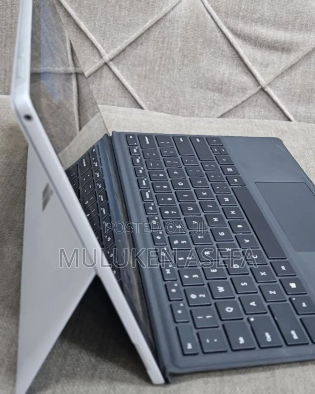 New Laptop Microsoft Surface 16GB Intel Core I7 SSD 256GB