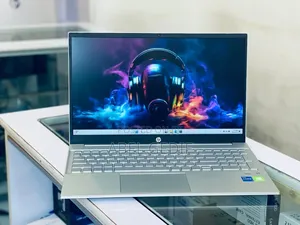 New Laptop HP Pavilion 15 16GB Intel Core I7 SSD 512GB