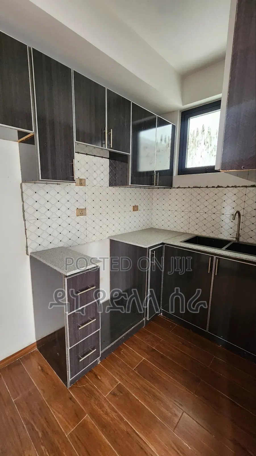 Furnished 3bdrm Apartment in አዲስ አበበ, Bole for sale