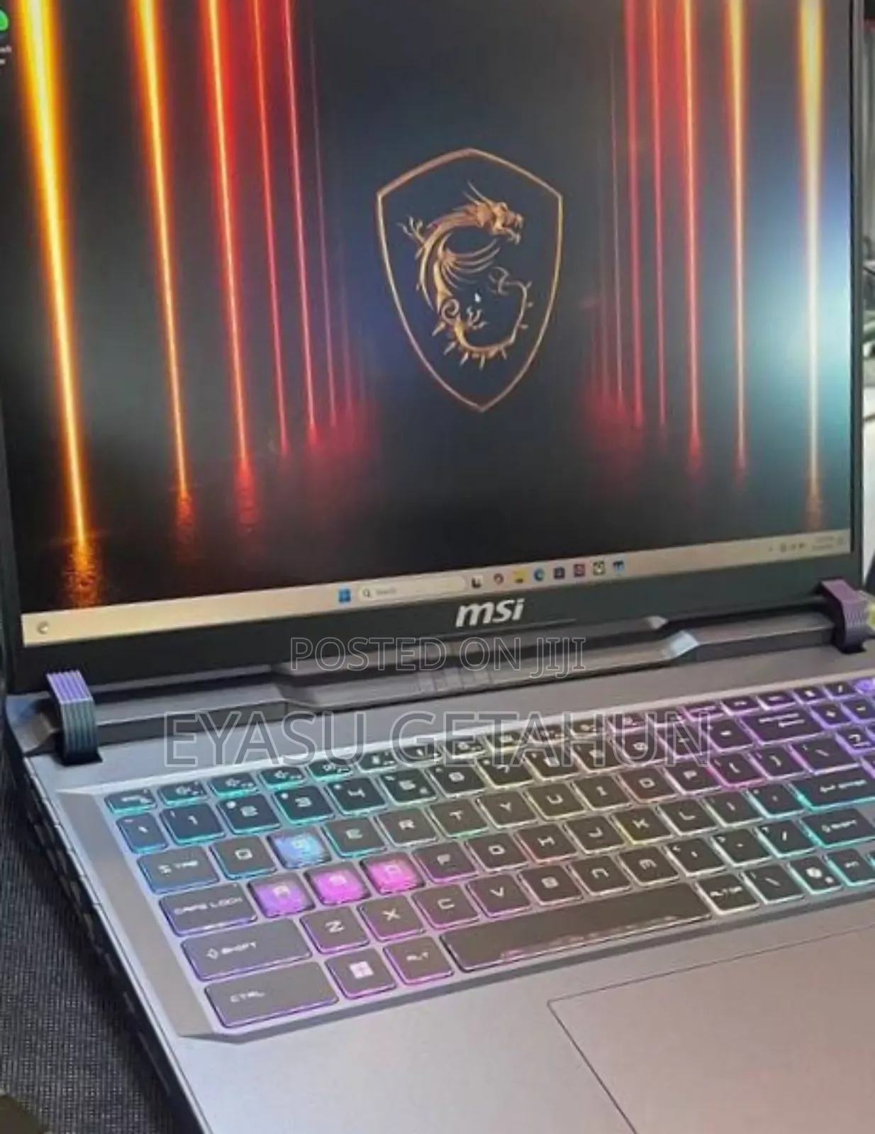 New Laptop MSI Vector 16 HX AI A2XWIG 16GB Intel Core Ultra 7 SSD 1T