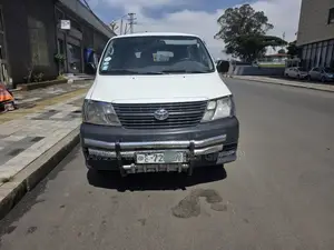 Photo - Toyota HiAce 2008 White