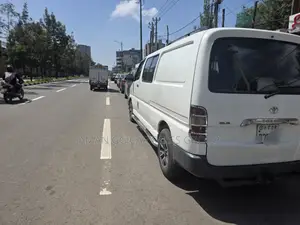 Toyota HiAce 2008 White